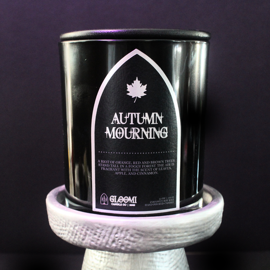 Autumn Mourning | leaves, apple & cinnamon